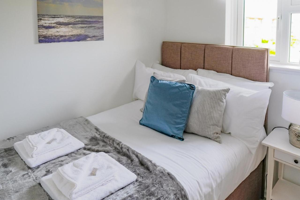Modern & Artistic Design Humphreys Lodge - Sleep 6 Cambridge-i reptér Kültér fotó